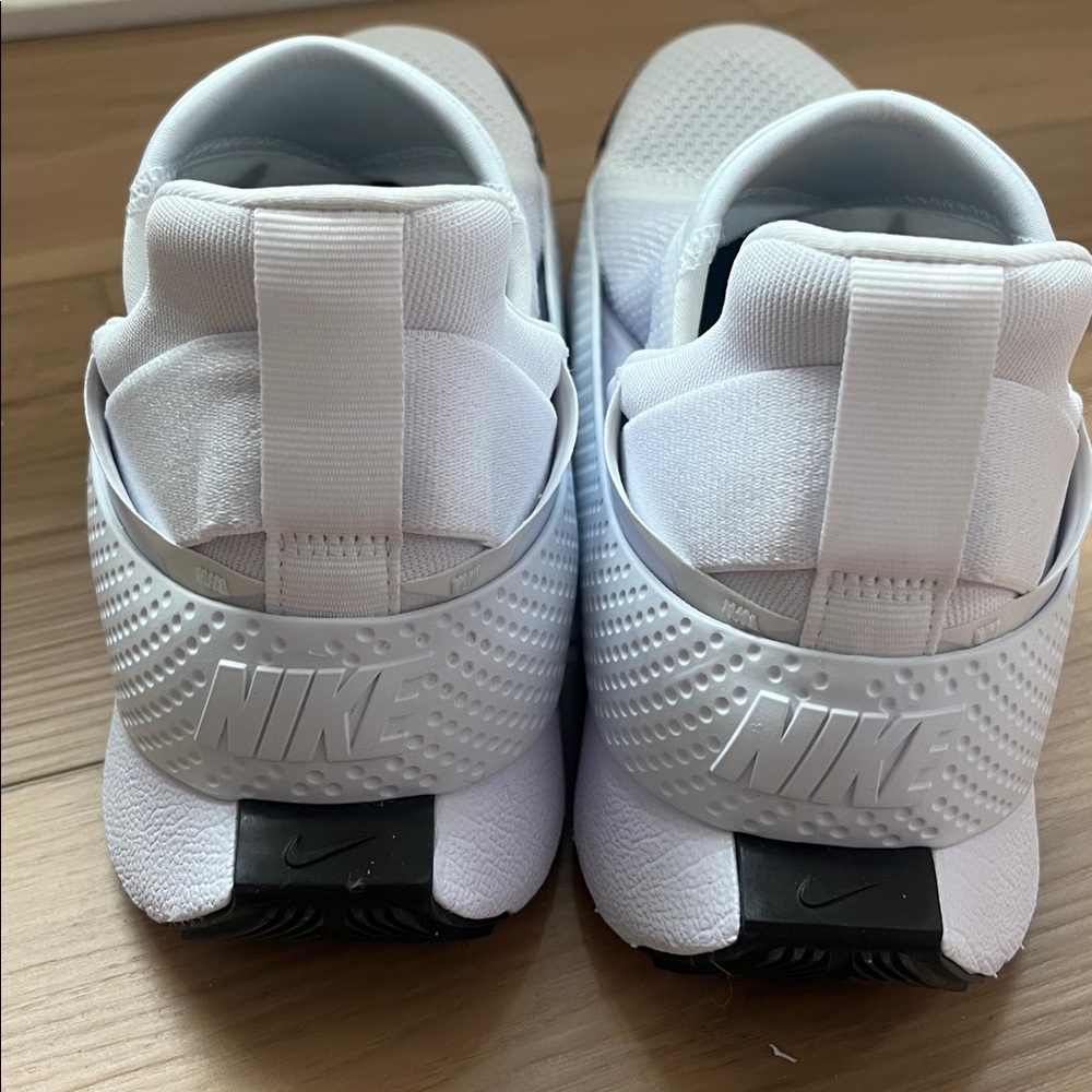 NEW Nike GO FLYEASE White 8.5 - Picture 8 of 9